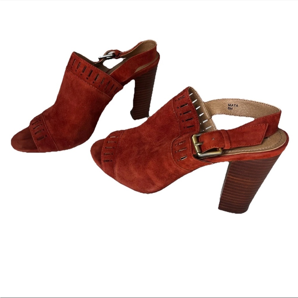 Tahari Maya Suede Leather Heels Sandals 8 Laser Cut Slingback Peep Toe Rust